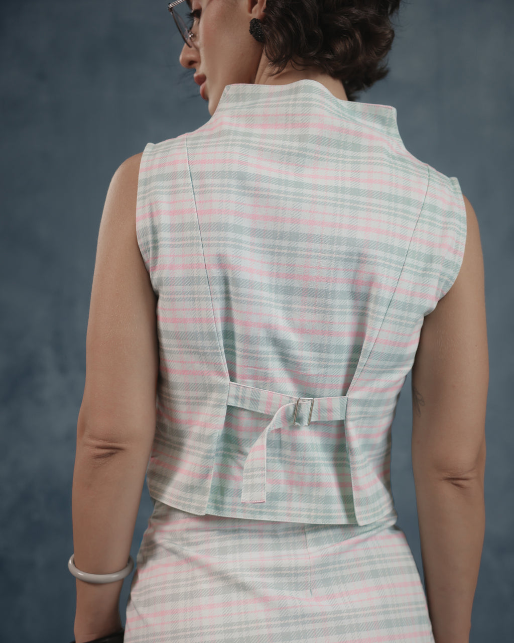 Rosa Triangle Vest