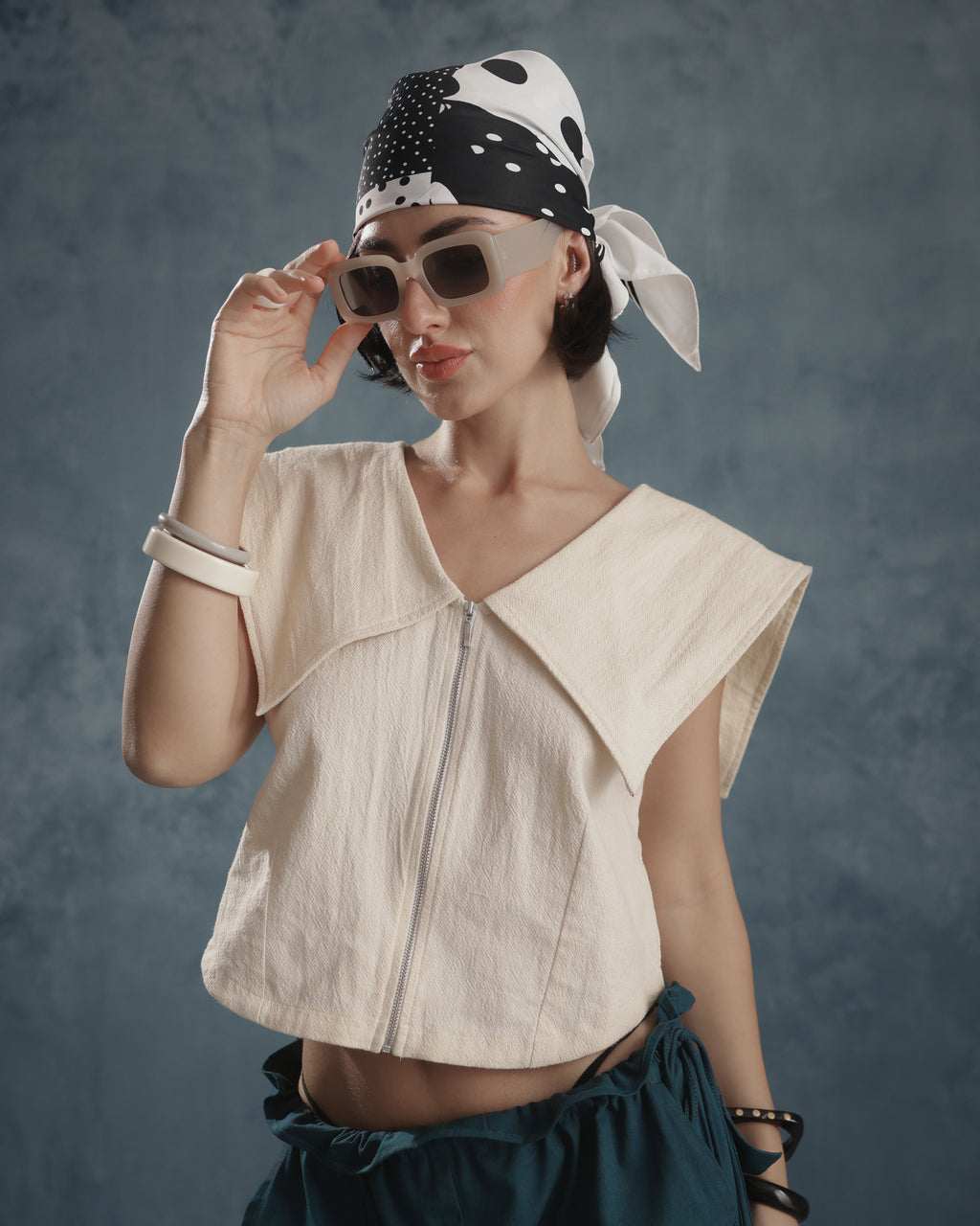Yuri Collared Cape Top